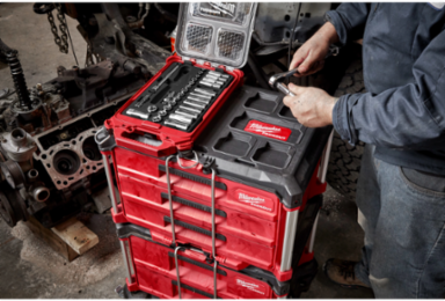 32 Pc. 3/8 Inch Ratchet and Socket Set with PACKOUTTM Organizer