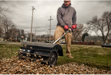 M18 FUEL™ QUIK-LOK™ Rubber Broom Attachment-Reconditioned