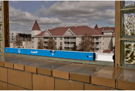 Extendable True Blue Box Level 48-78 Inch, Aluminum, 0.0005 in/in Accuracy