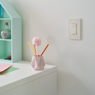 radiant® Smart Switch with Netatmo, Light Almond