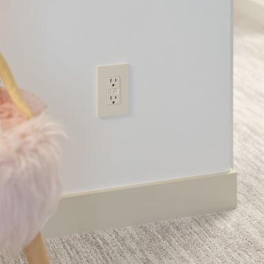 radiant® Smart 15A Outlet with Netatmo, Light Almond