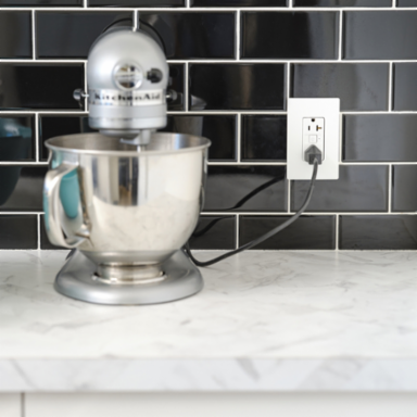 radiant® Smart 20A Outlet with Netatmo, White