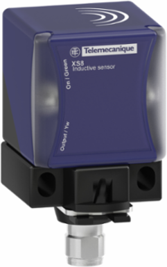 Inductive proximity sensors XS, inductive sensor XS8 40x40x70, PBT, Sn40 mm, 24...240VAC/DC, 1/2"