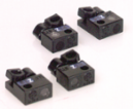 Photoelectric sensors XU, accessory for plastic optic fibre, fixing clamp with lens, frontal