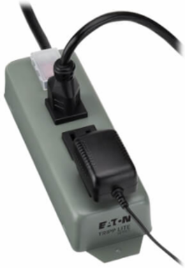 Industrial Power Strip, 9 ft Cord, 3 NEMA 5-15R Outlets, 15A Circuit Breaker