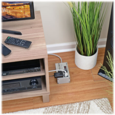 4-Outlet Surge Protector, 6 ft Cord, 3330 Joules, Metal Housing