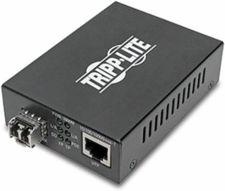Gigabit Multimode Fiber to Ethernet Media Converter, 550m, PoE+ 1Gbps
