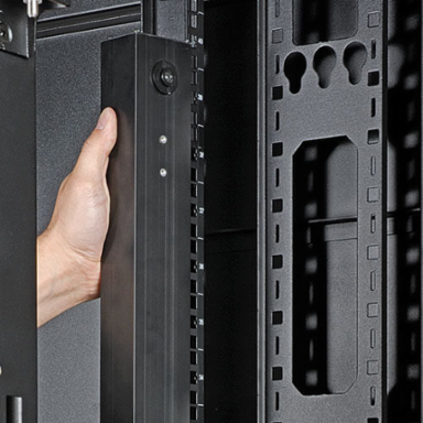28.8kW 3-Phase Switched PDU, 30 Outlets (24 C13/6 C19), 0U, Touchscreen LCD