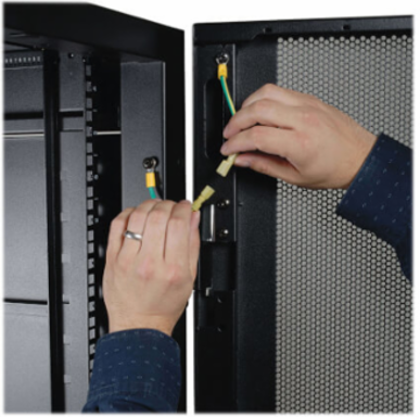 42U Server Rack Enclosure Cabinet, 27.75 Inch Depth, 3000 lb Capacity