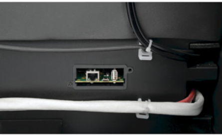 SmartRack 33,000 BTU Row-Based Server Rack Cooling Unit, 208/240V